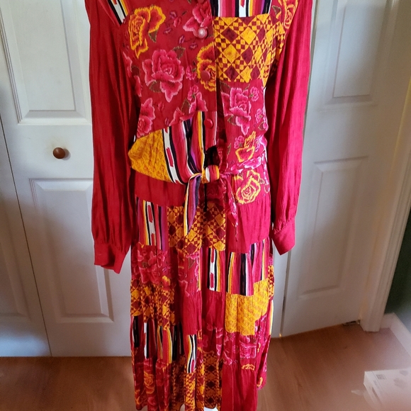 Carol Little Petites Dresses & Skirts - 🌟 HOST PICK. 🌟 6P Multicolor 2 piece outfit
